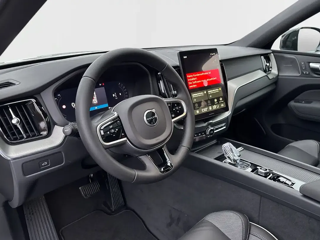 Volvo XC60 B5 AWD Plus Black Edition - foto 14