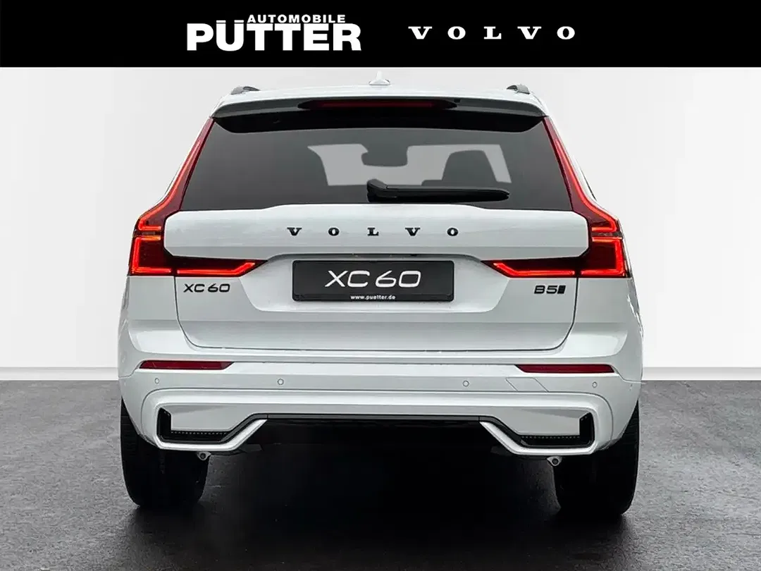 Volvo XC60 B5 AWD Plus Black Edition - Thumbnail 7