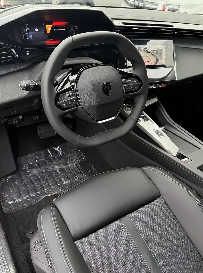 Peugeot 408 145 e-DSC6 Hybrid Allure - Thumbnail 13