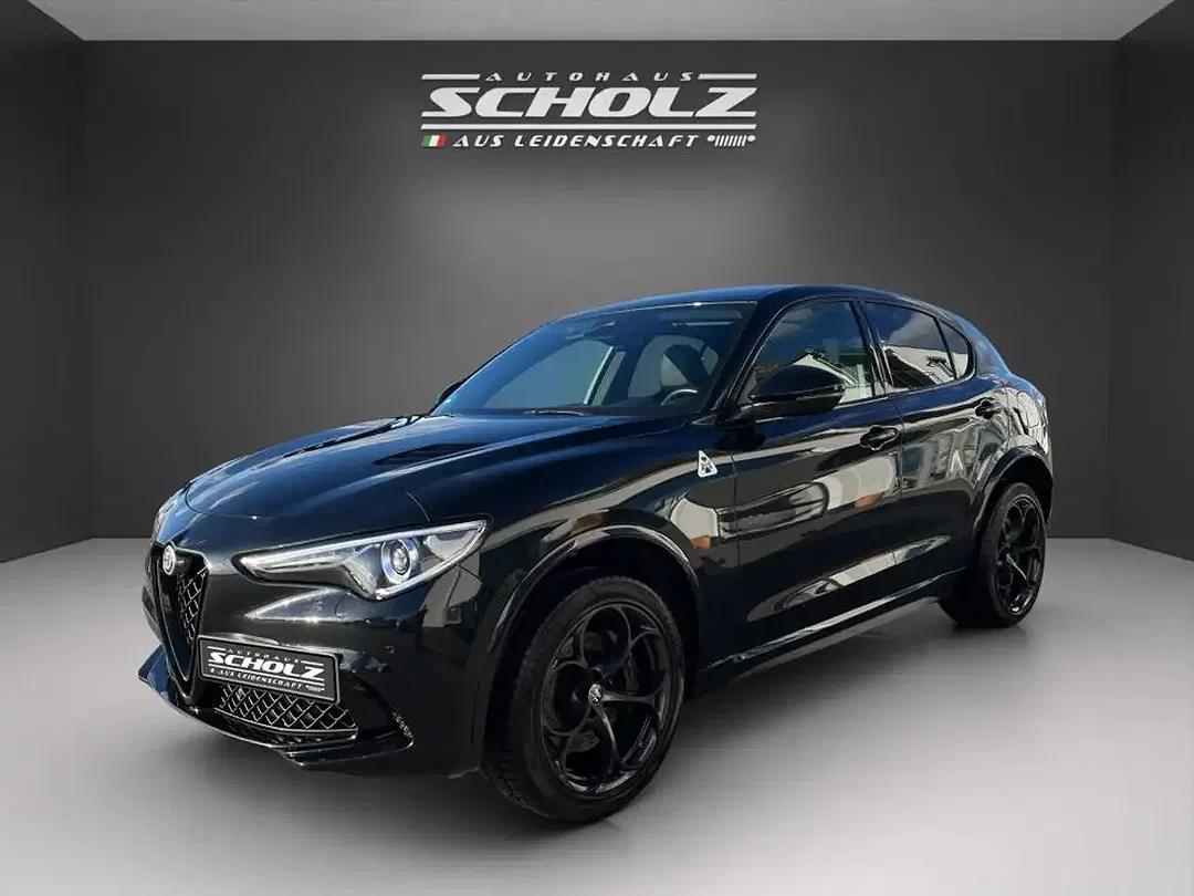 Alfa Romeo Quadrifoglio - foto 1