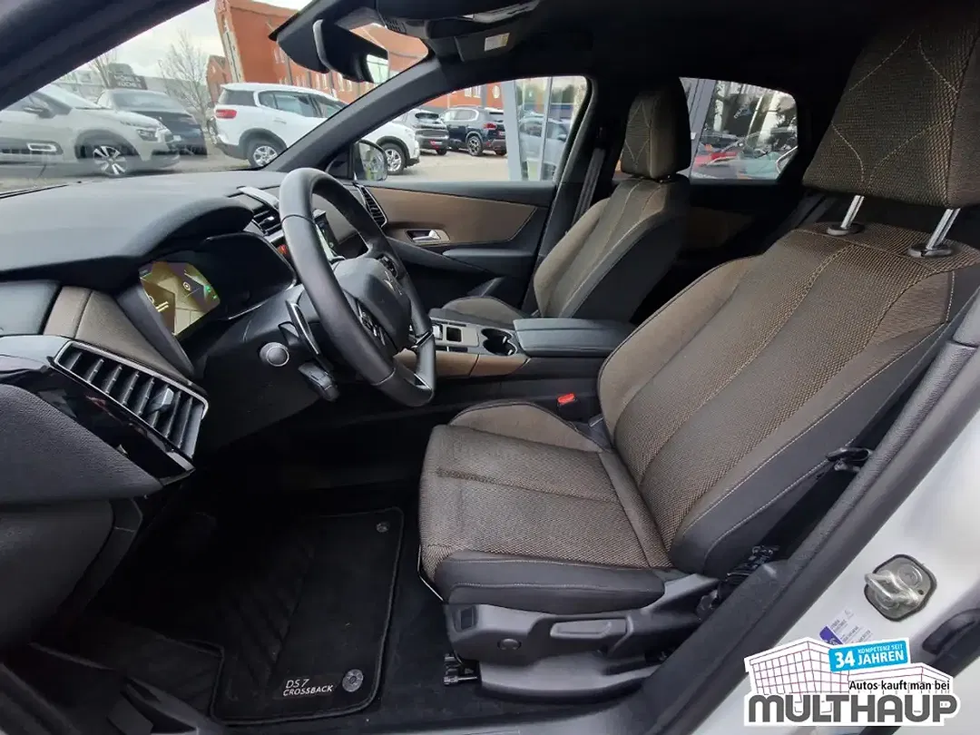 DS Automobiles DS 7 - Thumbnail 12