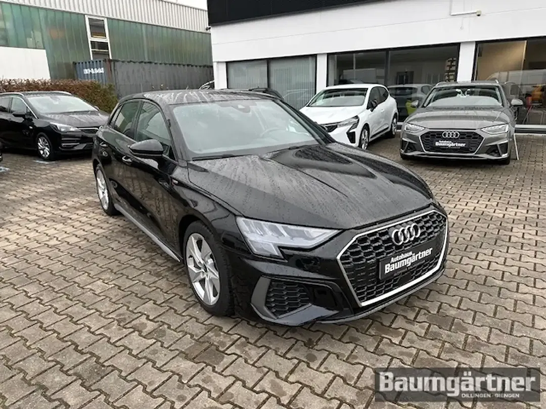 Audi A3 35 TFSI S tronic Sportback S line - Thumbnail 2