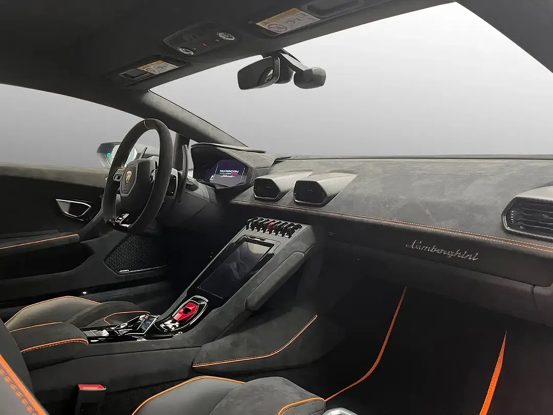 Lamborghini Huracán Sterrato - Thumbnail 7