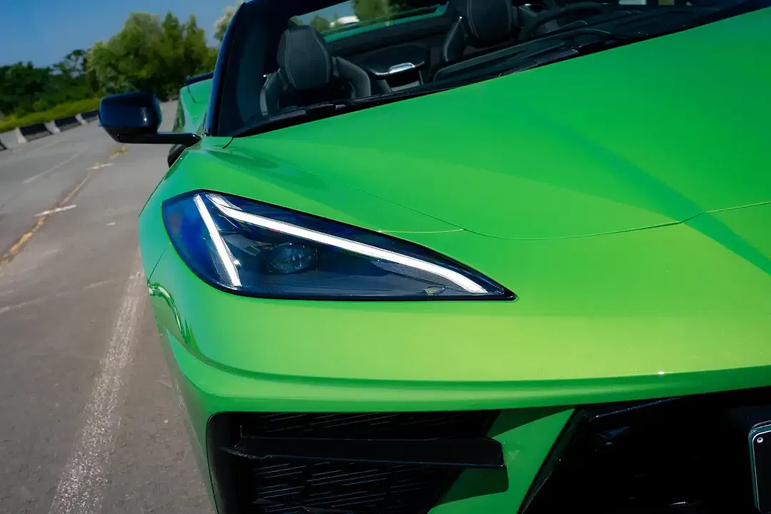 Corvette C8 Stingray Convertible 3LT - Thumbnail 8
