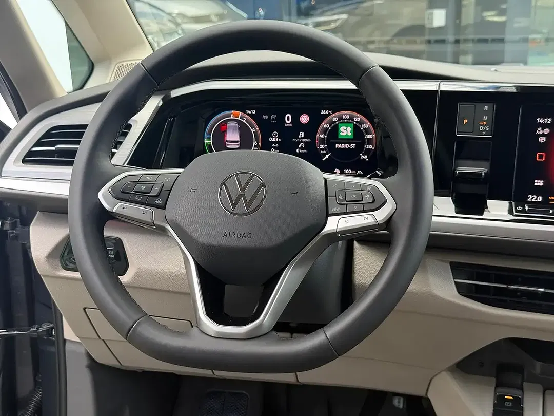 Volkswagen T7 Multivan eHybrid 4Motion Edition - Thumbnail 14