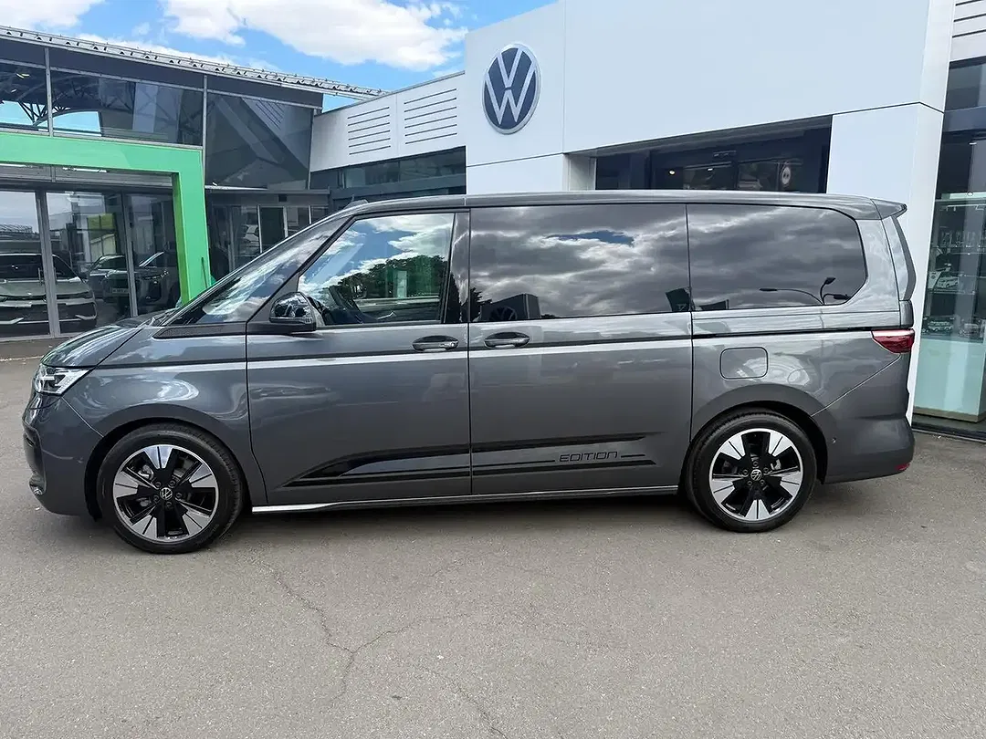Volkswagen T7 Multivan eHybrid 4Motion Edition - Thumbnail 3