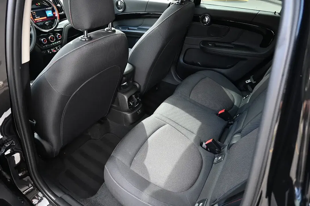 MINI One D Countryman - Thumbnail 10