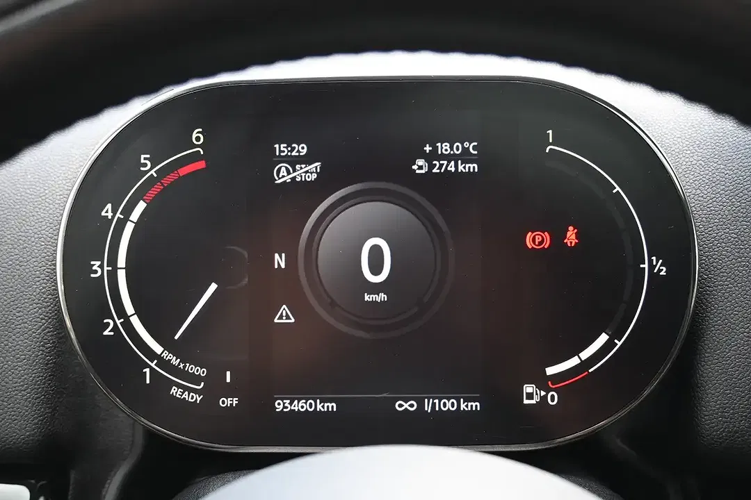 MINI One D Countryman - Thumbnail 14