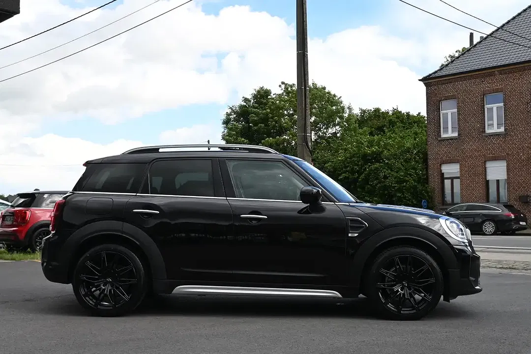 MINI One D Countryman - Thumbnail 3
