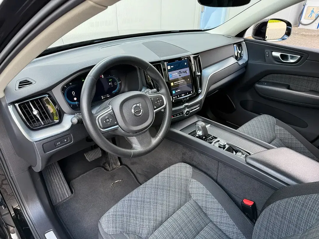 Volvo XC60 PHEV Recharge Inscription Expression - foto 8