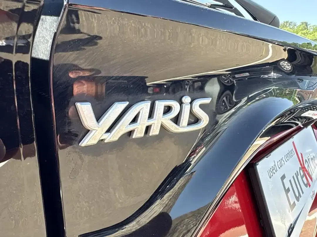 Toyota Yaris - Thumbnail 4