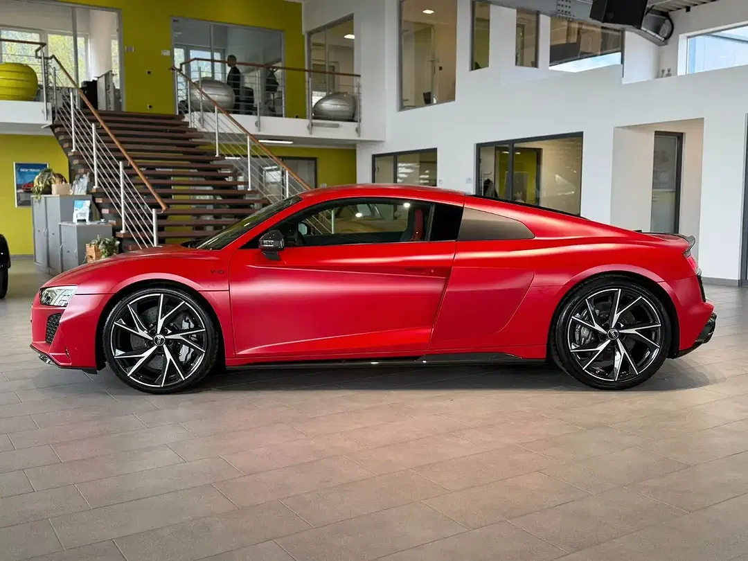 Audi R8 5.2 FSI Coupe - foto 2