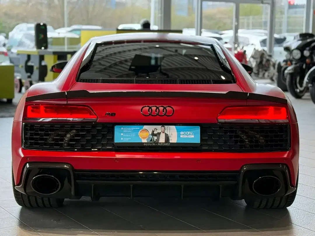 Audi R8 5.2 FSI Coupe - Thumbnail 6