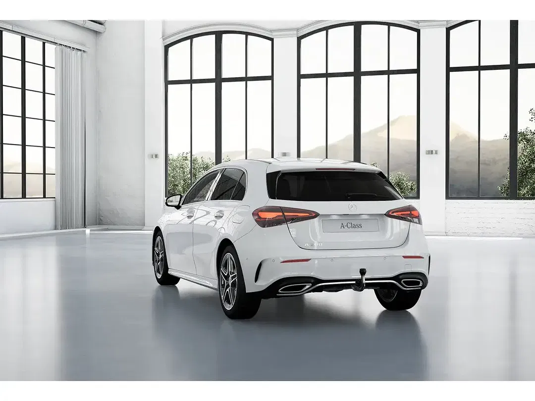 Mercedes-Benz A 200 AMG - Thumbnail 5