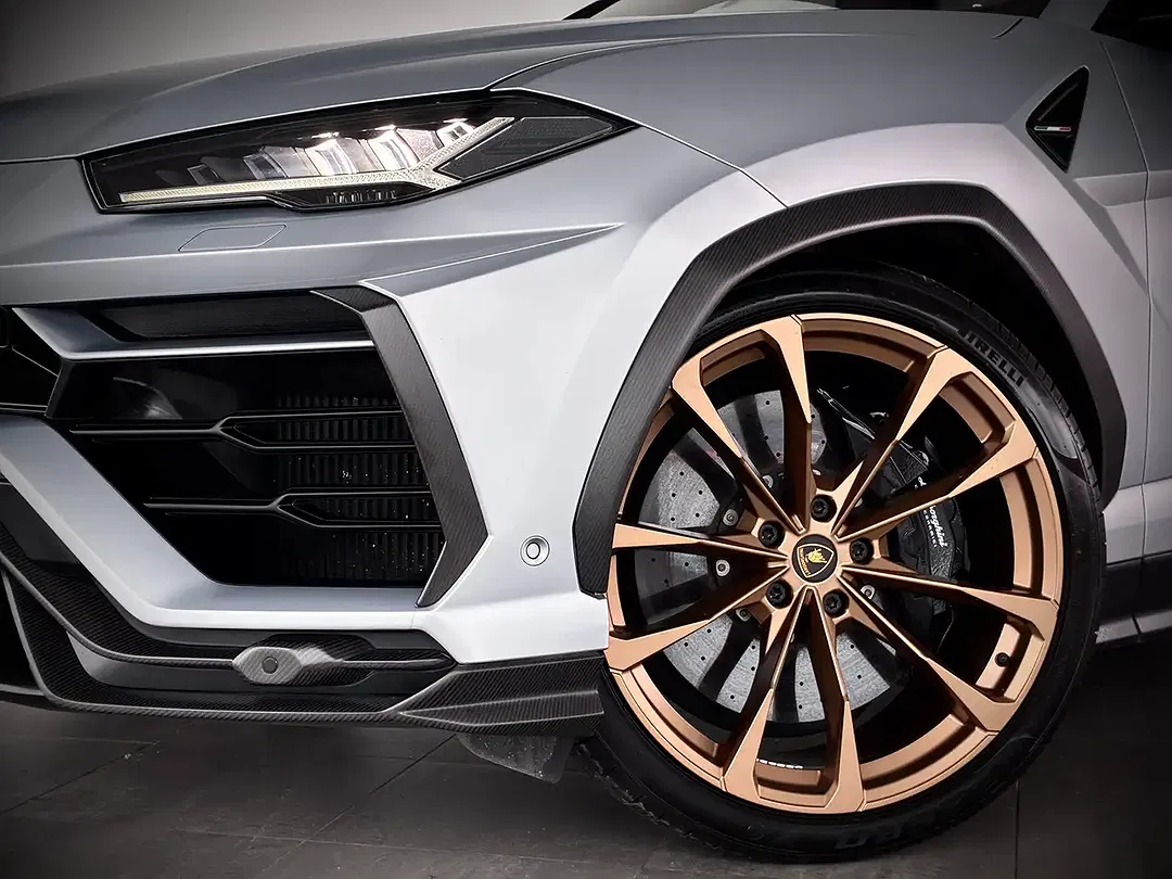 Lamborghini Urus 4.0 - Thumbnail 5