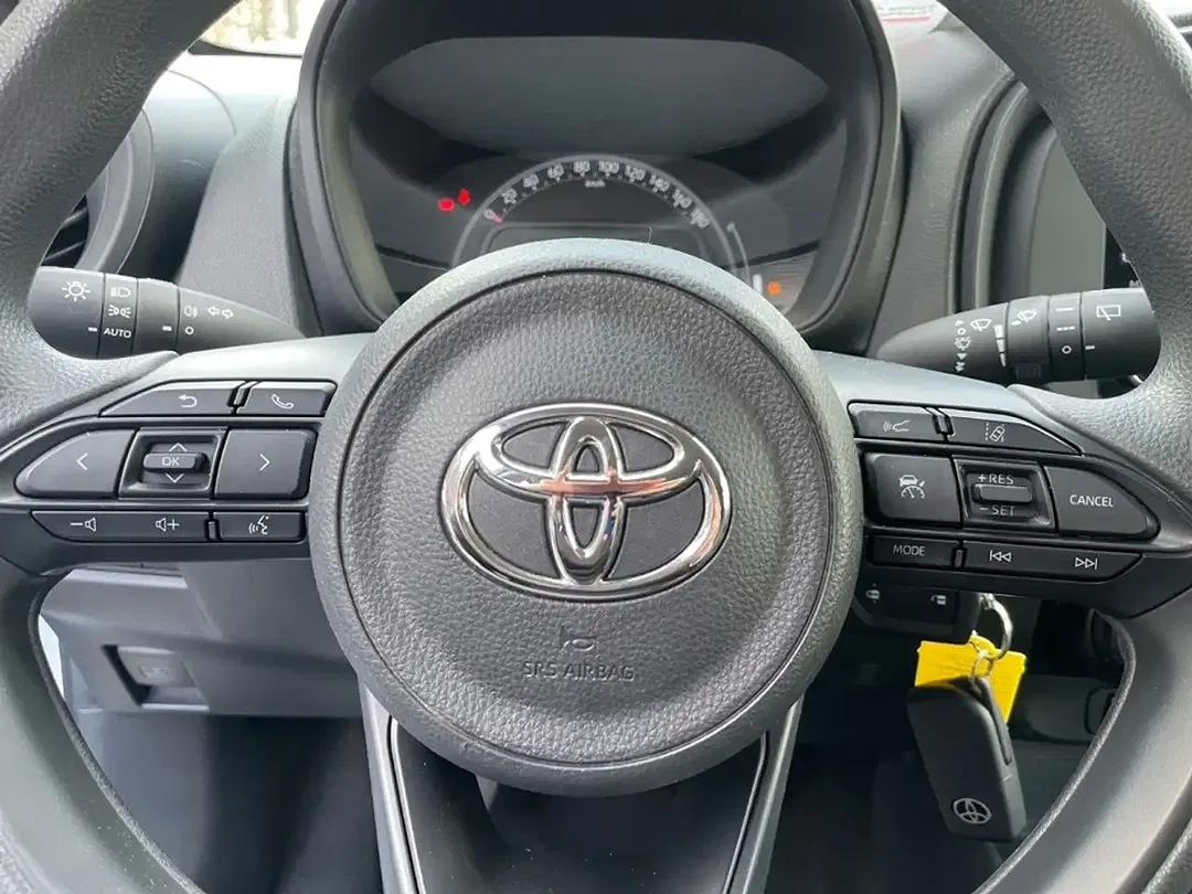 Toyota Aygo X - Thumbnail 11