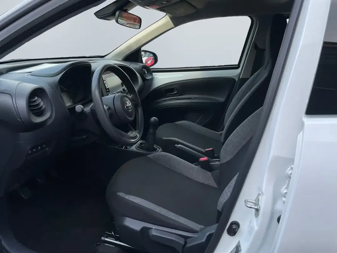 Toyota Aygo X - Thumbnail 7