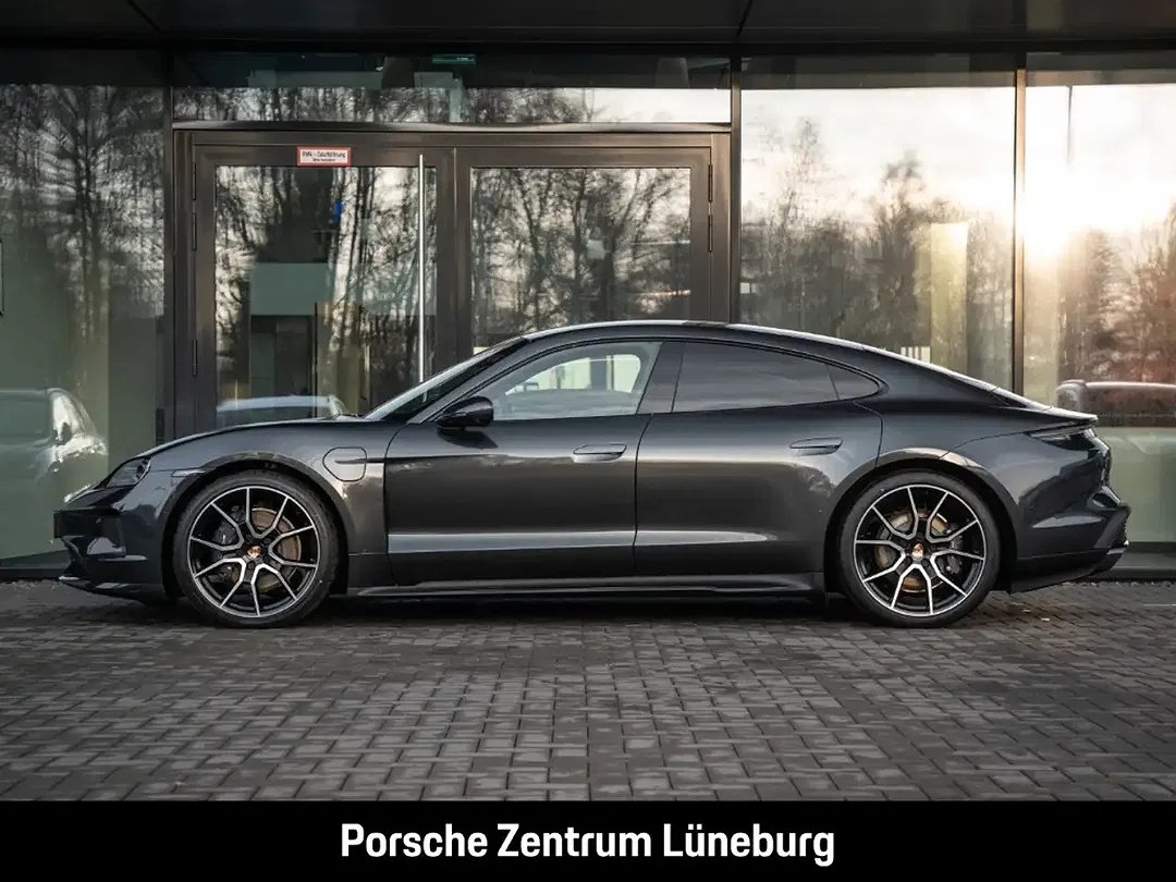 Porsche Taycan Edition - foto 2