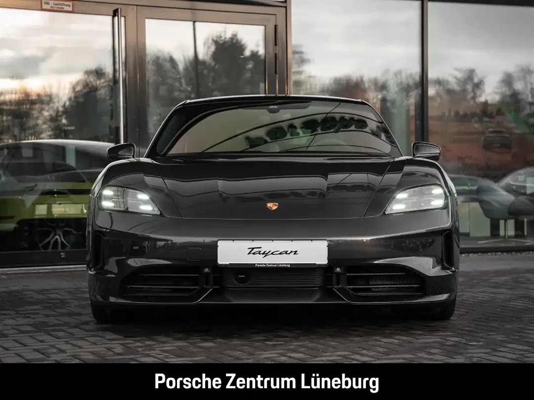Porsche Taycan Edition - Thumbnail 8