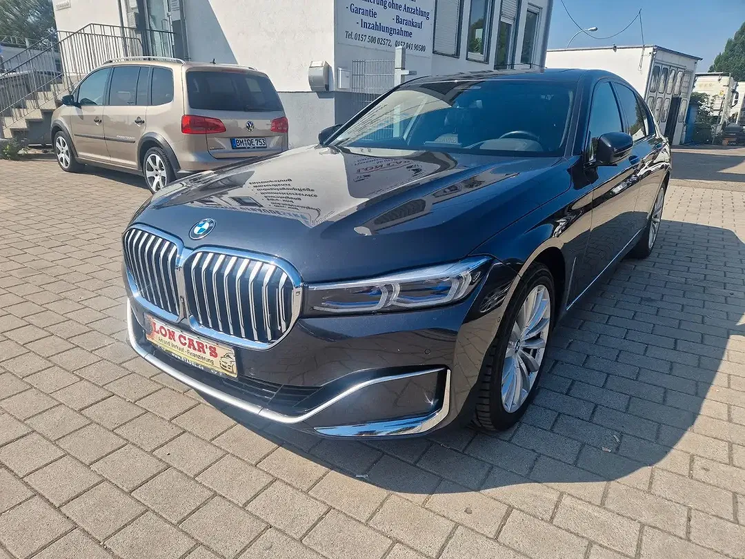 BMW 730 xDrive - foto 1