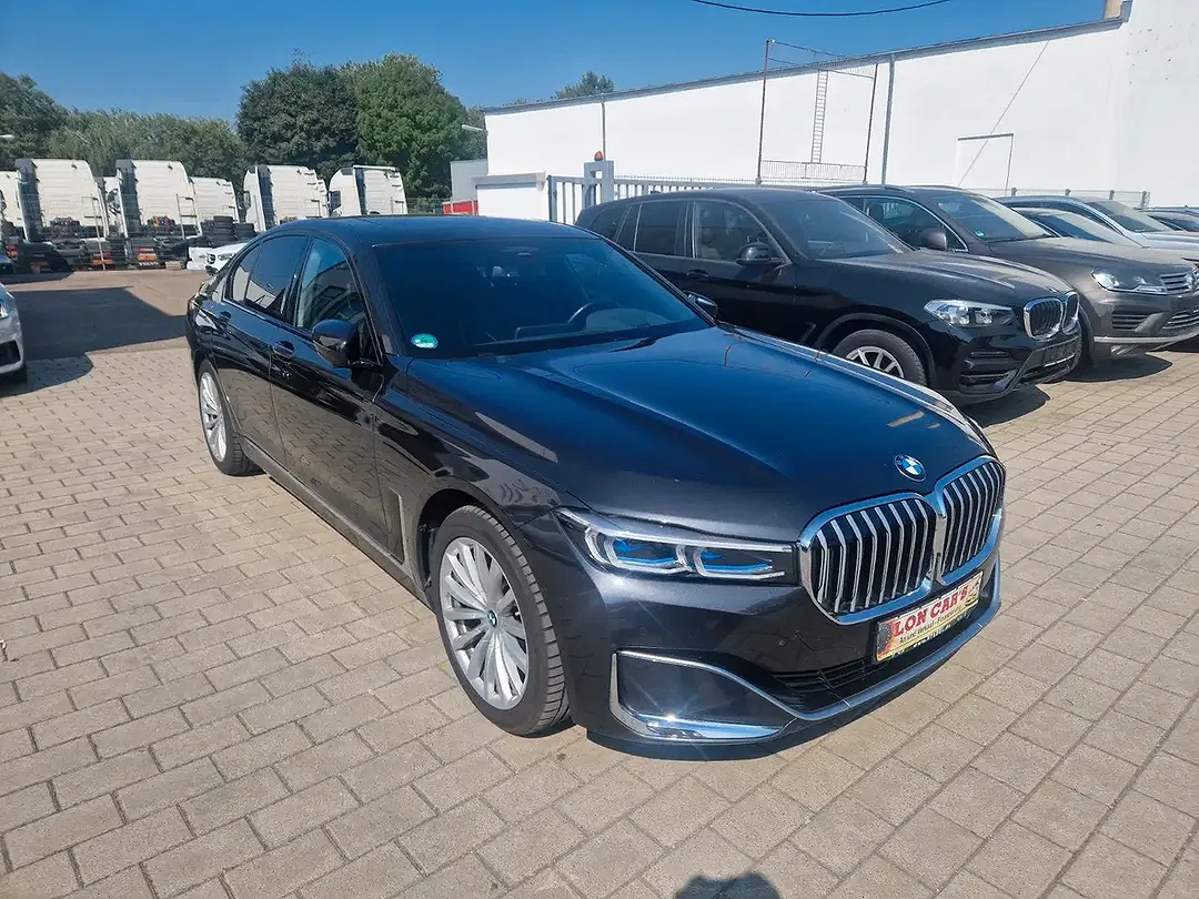 BMW 730 xDrive - foto 2