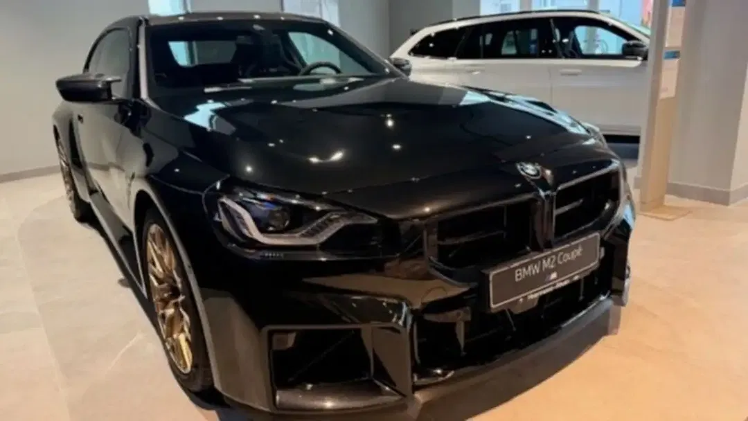 BMW M2 CS Coupe Edition - foto 2