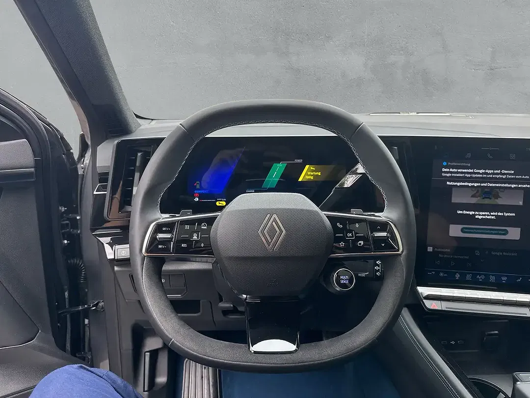 Renault Rafale E-Tech PHEV 4x4 - Thumbnail 12