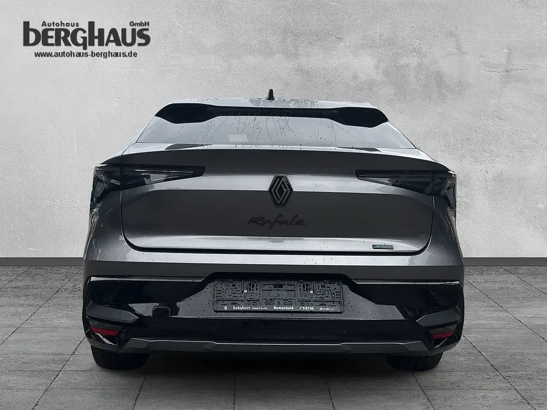 Renault Rafale E-Tech PHEV 4x4 - Thumbnail 4