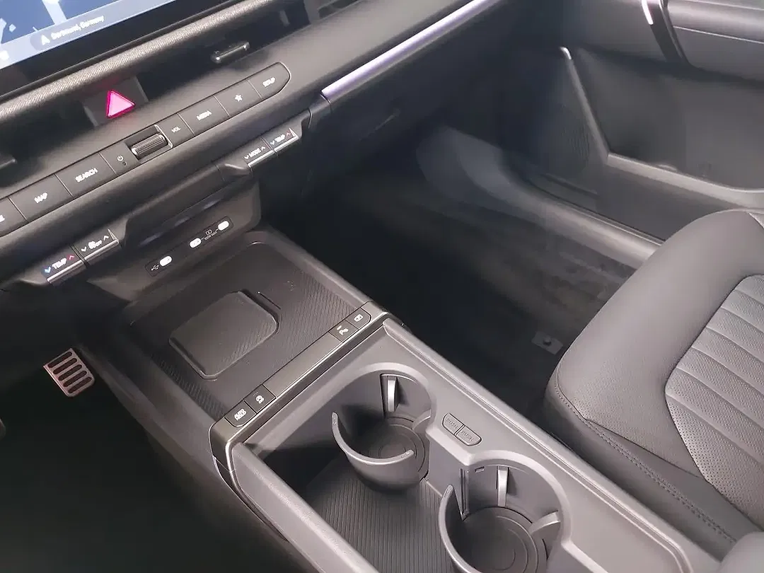 Kia Seltos 1.6 T-GDI DCT AWD - Thumbnail 12