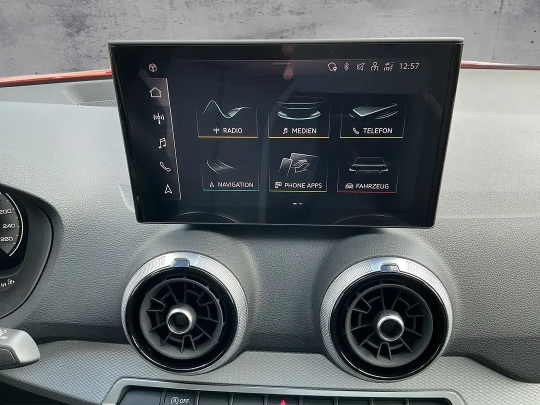 Audi Q2 30 TFSI S line - foto 15