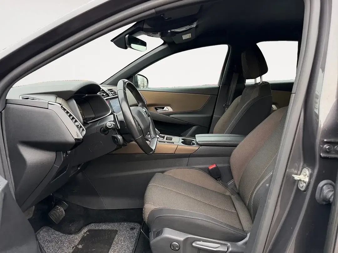 DS Automobiles DS 7 Crossback - Thumbnail 7