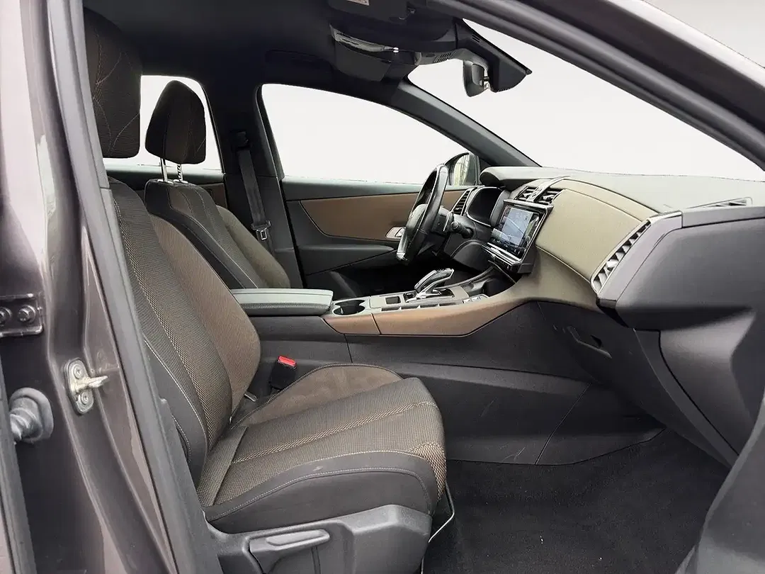 DS Automobiles DS 7 Crossback - Thumbnail 8