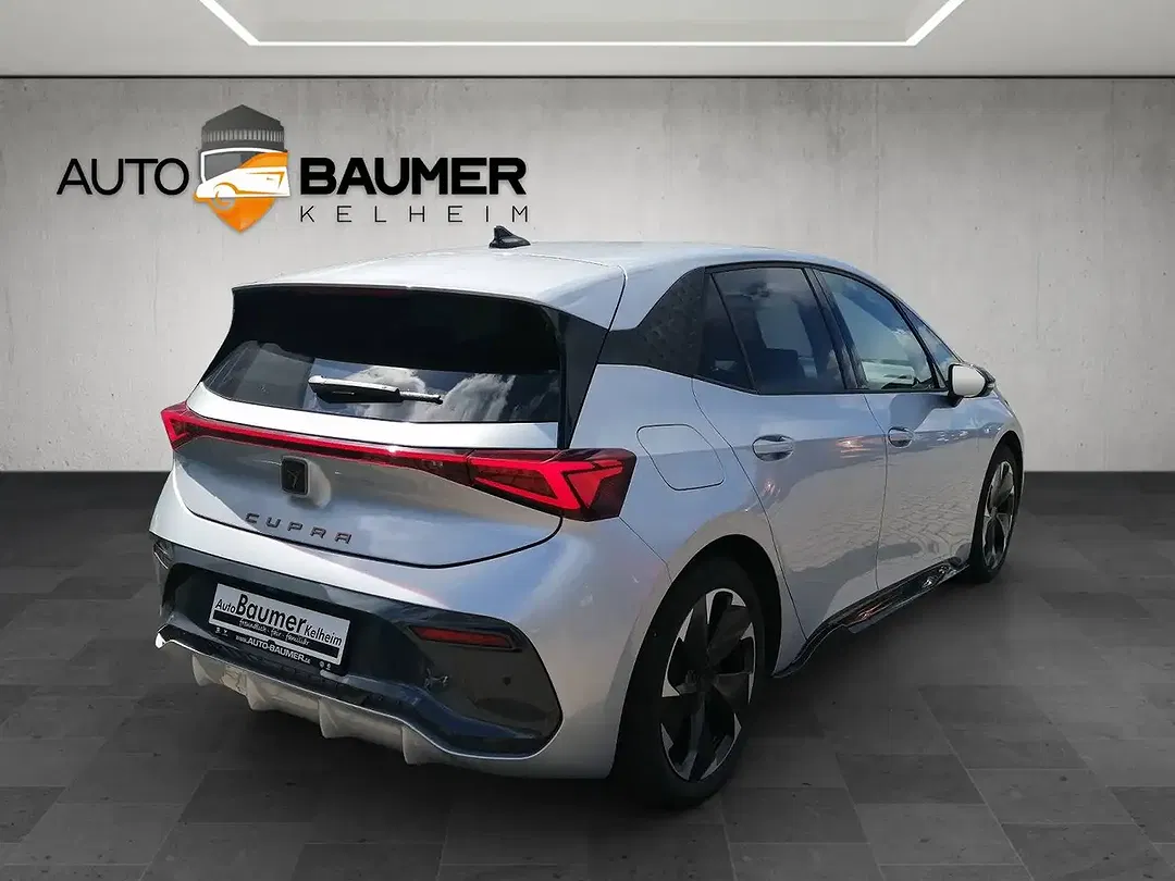 CUPRA Born - Thumbnail 5