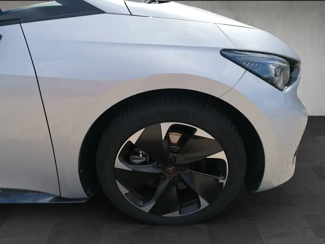 CUPRA Born - Thumbnail 8