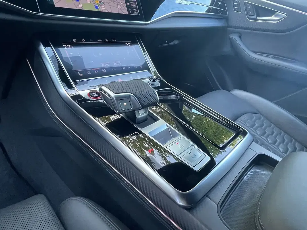 Audi RS Q8 performance Matrix LED - foto 15