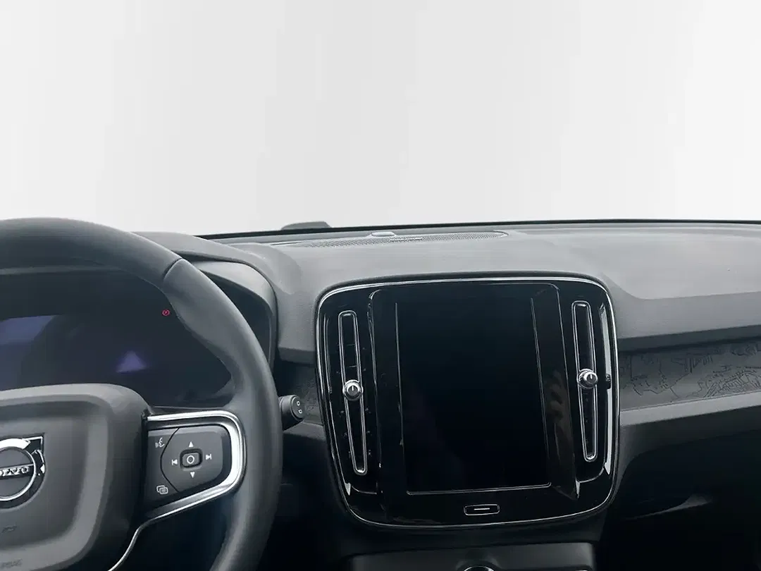 Volvo EX40 Single Motor Plus Black Edition - Thumbnail 11