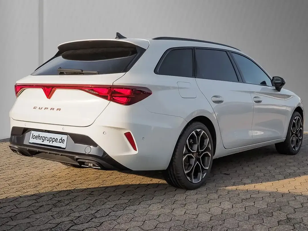CUPRA Leon 1.5 Sportstourer - Thumbnail 4