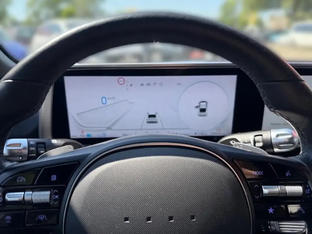 Hyundai IONIQ 6 Basis - Thumbnail 8
