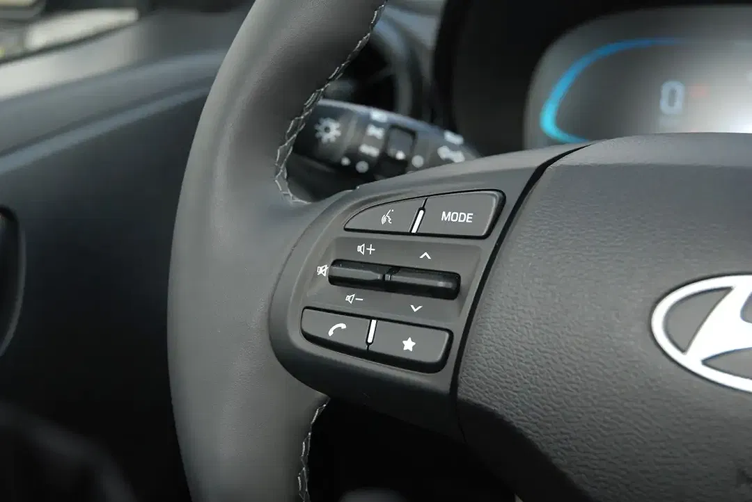 Hyundai i10 1.2 Trend - Thumbnail 13