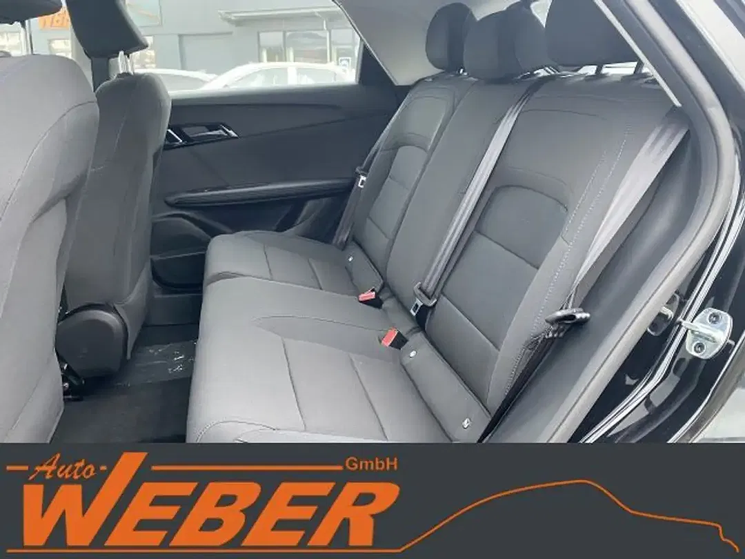 MG MG4 Standard - Thumbnail 9