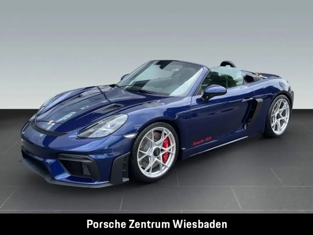 Porsche 718 Spyder RS - foto 1