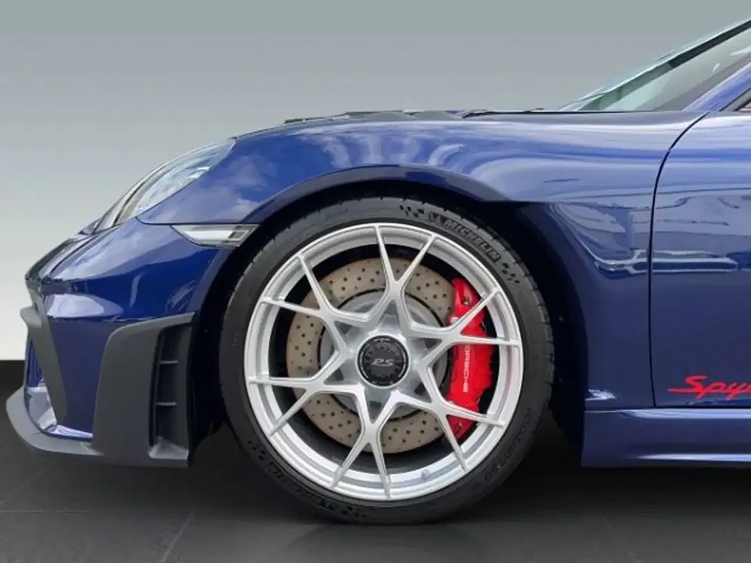 Porsche 718 Spyder RS - Thumbnail 8