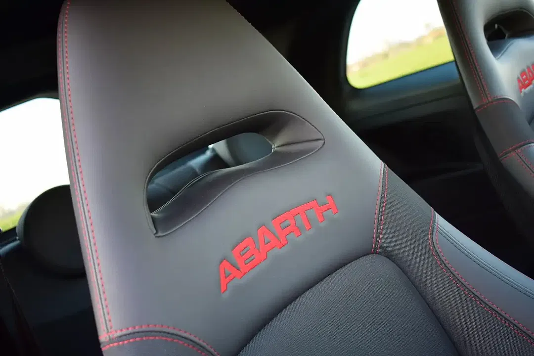 Abarth 695 1.4 Competizione - Thumbnail 25
