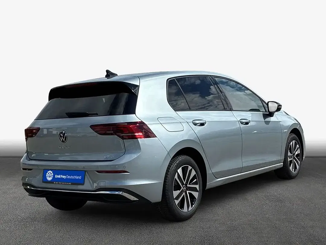 Volkswagen Golf 1.5 eTSI DSG - foto 2