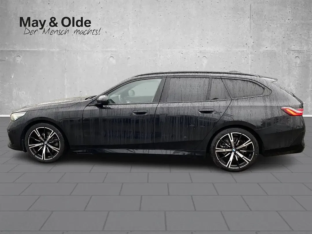 BMW 520 xDrive - Thumbnail 2