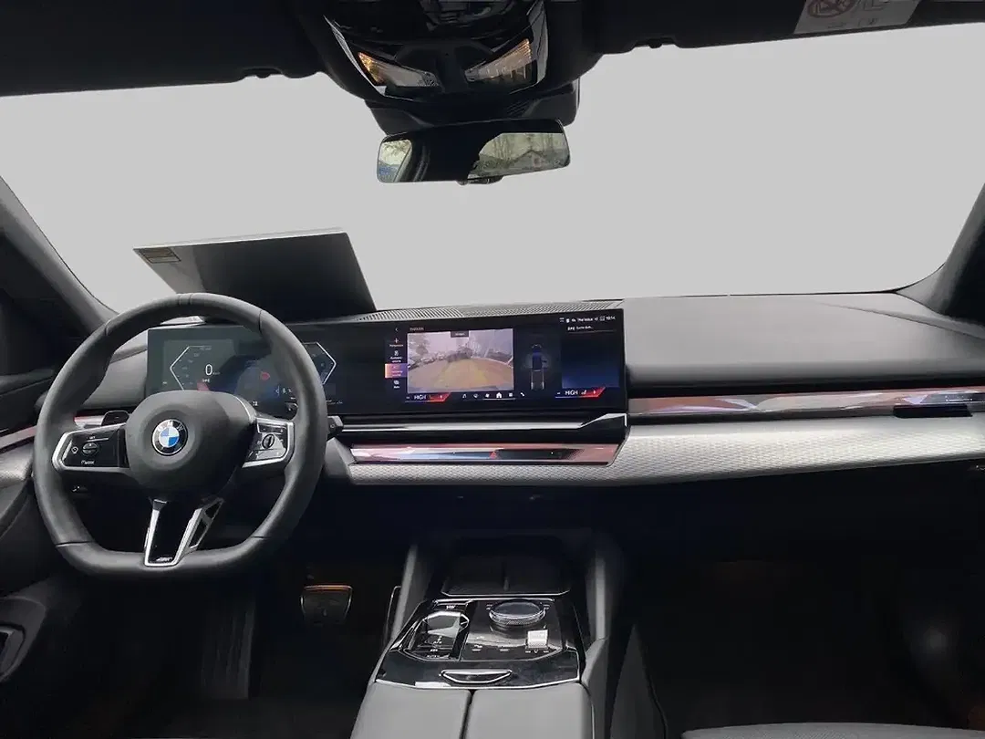 BMW 520 xDrive - Thumbnail 7