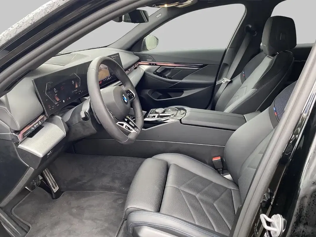 BMW 520 xDrive - Thumbnail 9