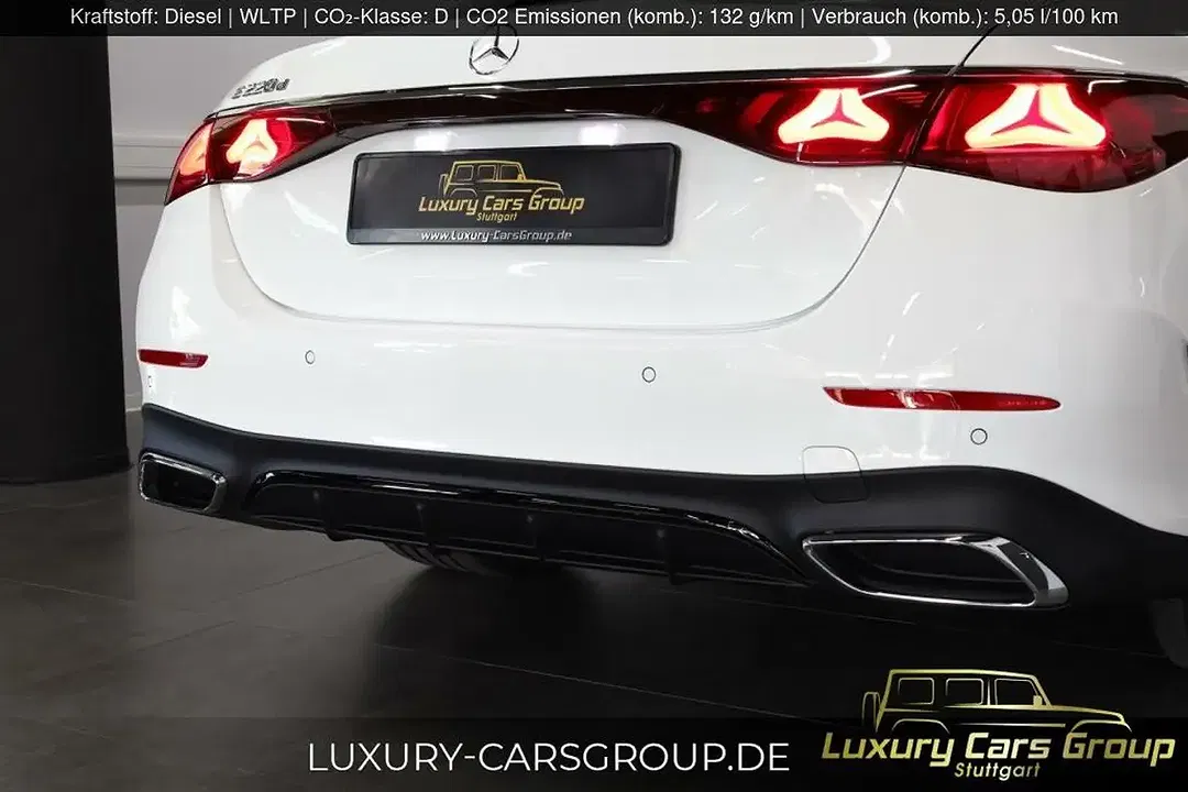 Mercedes-Benz E 220 - Thumbnail 15