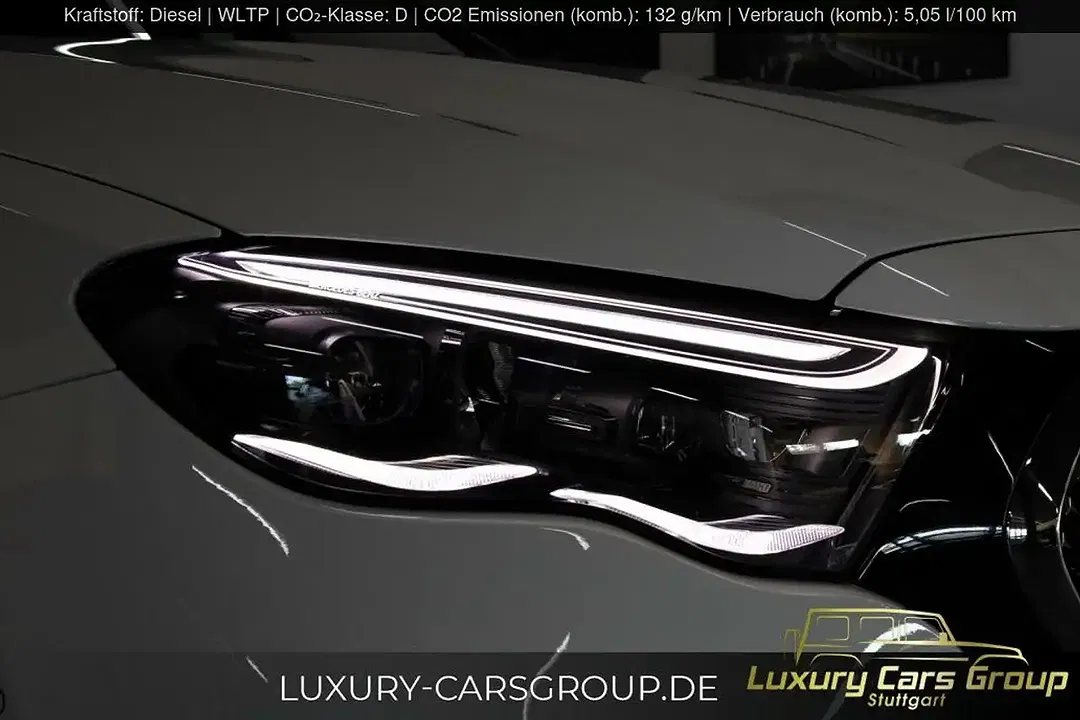 Mercedes-Benz E 220 - Thumbnail 6