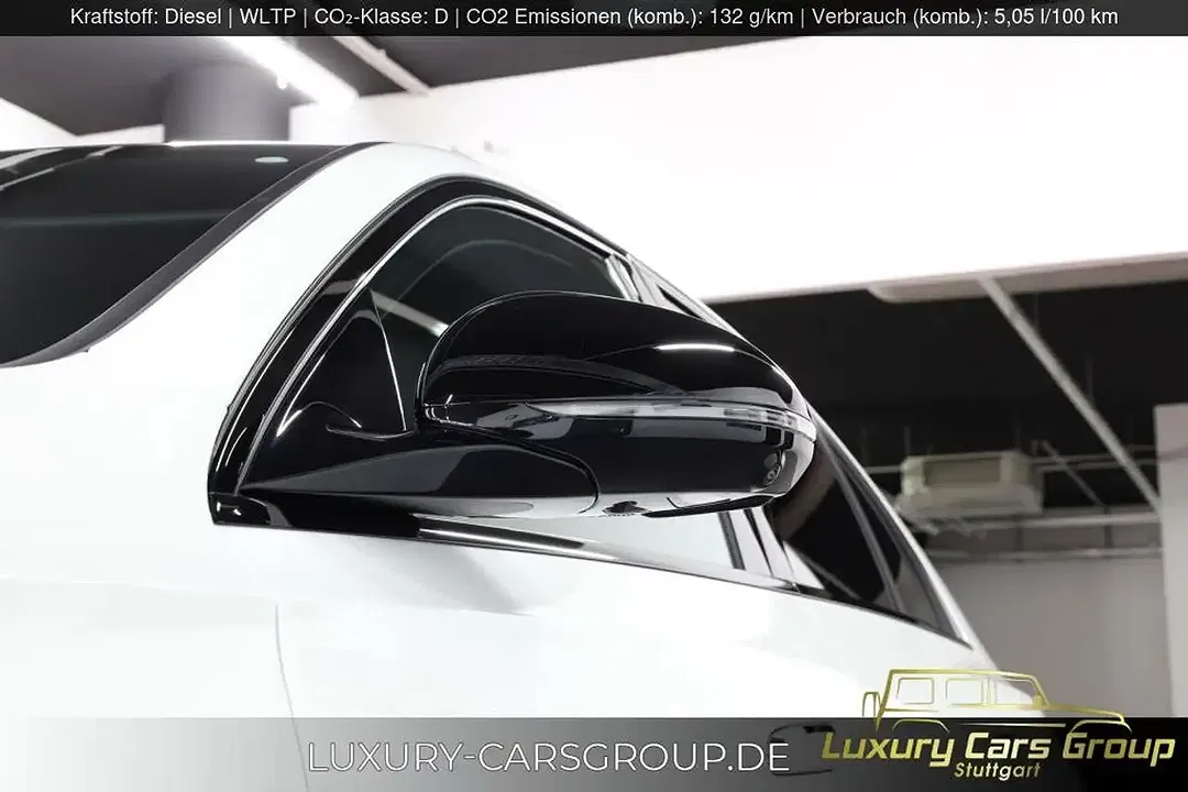 Mercedes-Benz E 220 - Thumbnail 9